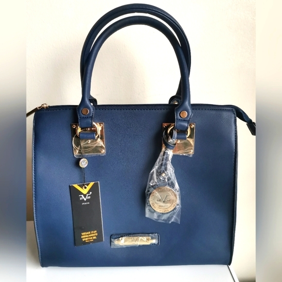 versace 19v69 Handbags - VERSACE 19v69 abbigliamento sportivo srl MILANO ITALIA NAVY BLUE BAG ❤️❤️